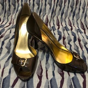 Guess brown peep toe 3inch heel size 9.5